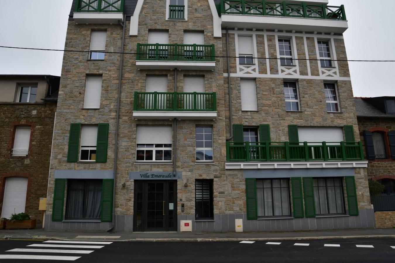 Studio Neuf A Louer A Dinard 3 Nuits Minimum Dış mekan fotoğraf